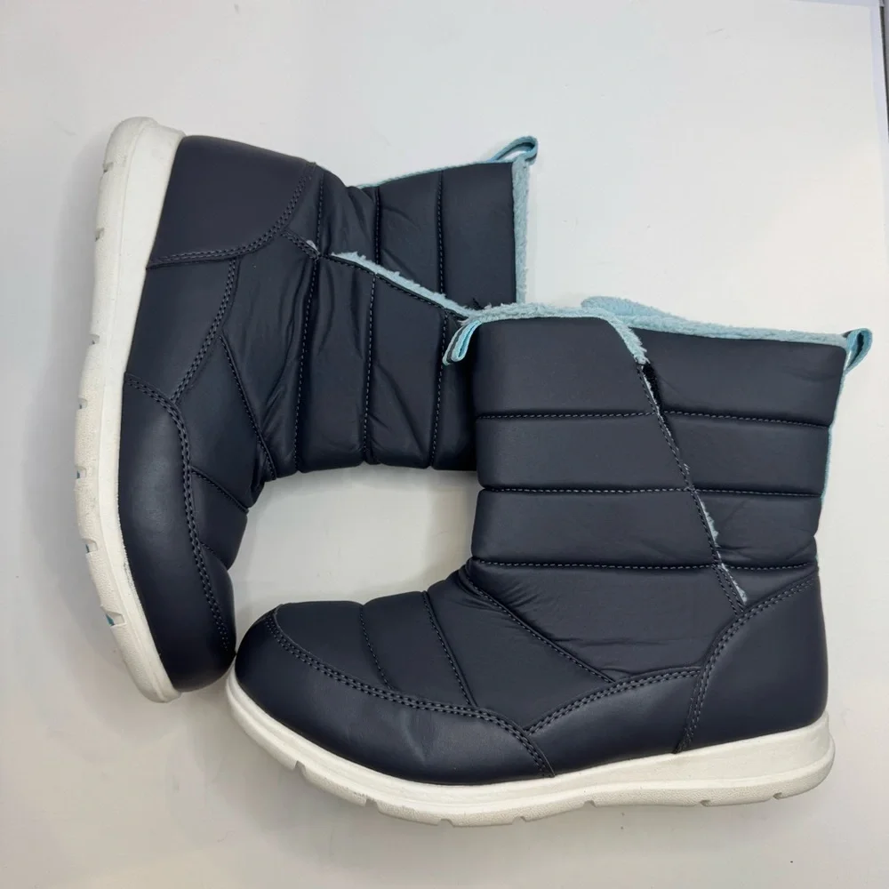 DSG Women’s Snow Boots 6 Water Resistant Lightweight Winter Ankle Booties
